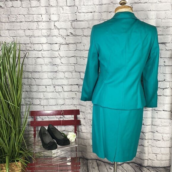 Escada Vintage 2 Piece Wool Pencil Skirt & Double Button Blazer‎ Set Small Green - Picture 4 of 16